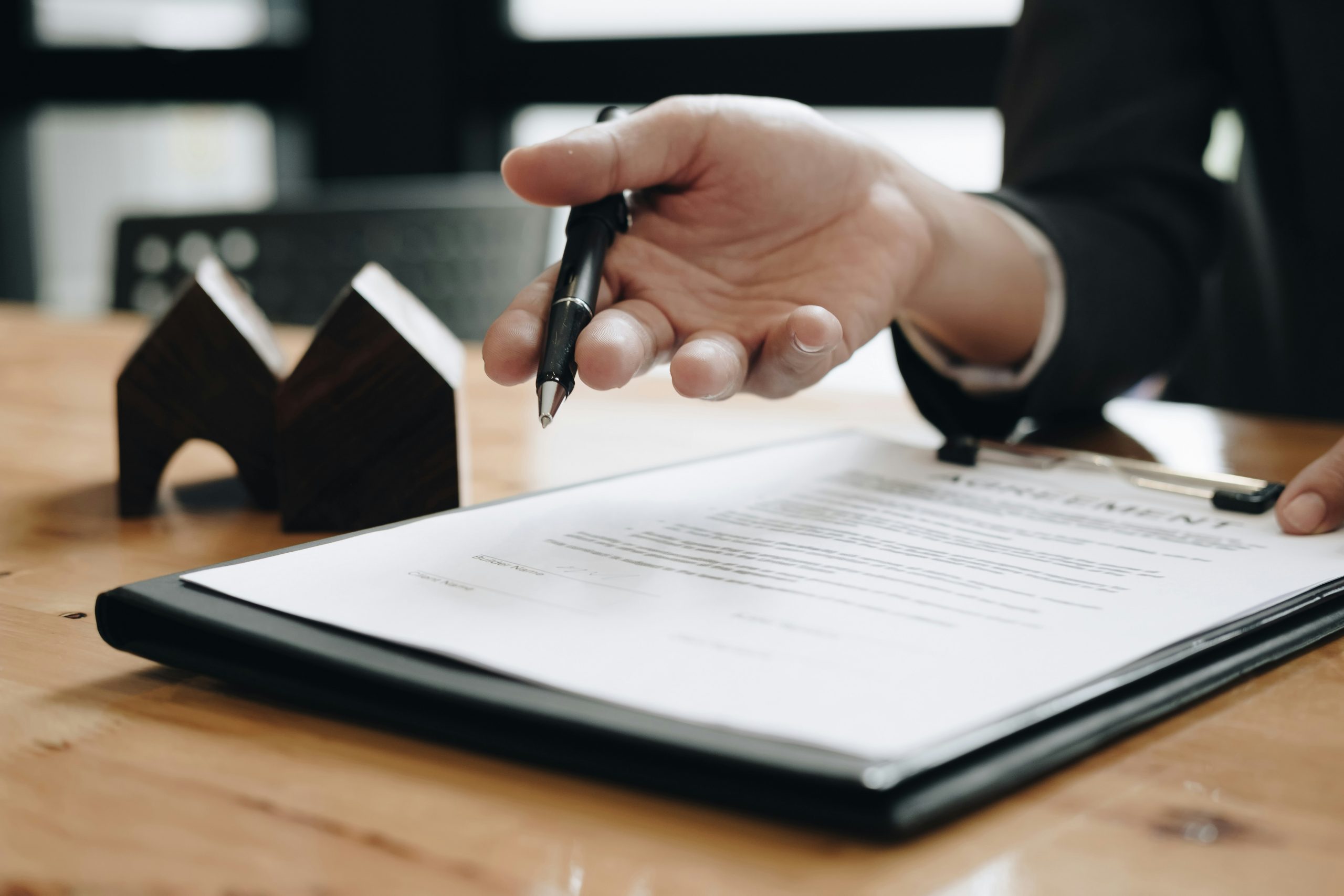 L&rsquo;assurance habitation est-elle obligatoire en France ? Ce que les expatriés doivent savoir